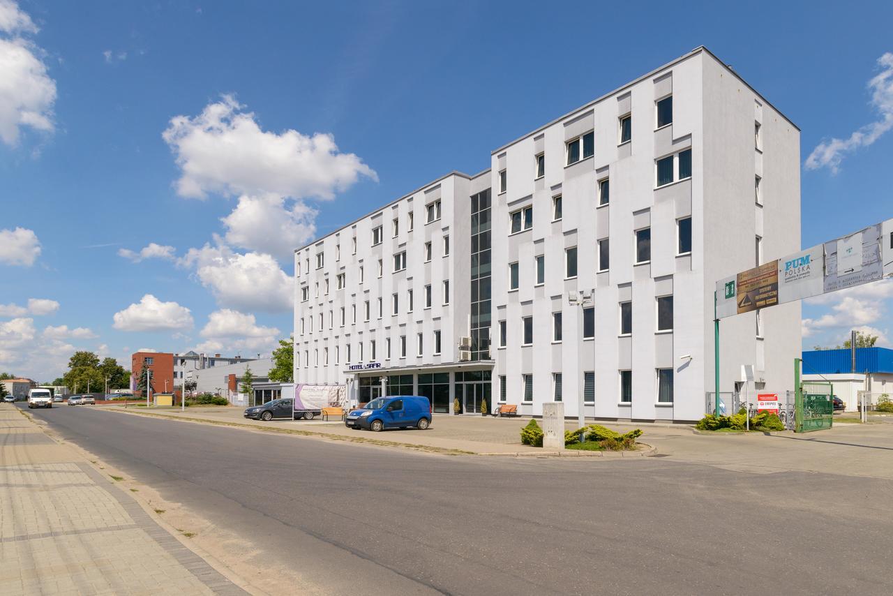 Hotel Safir Poznań Exteriör bild